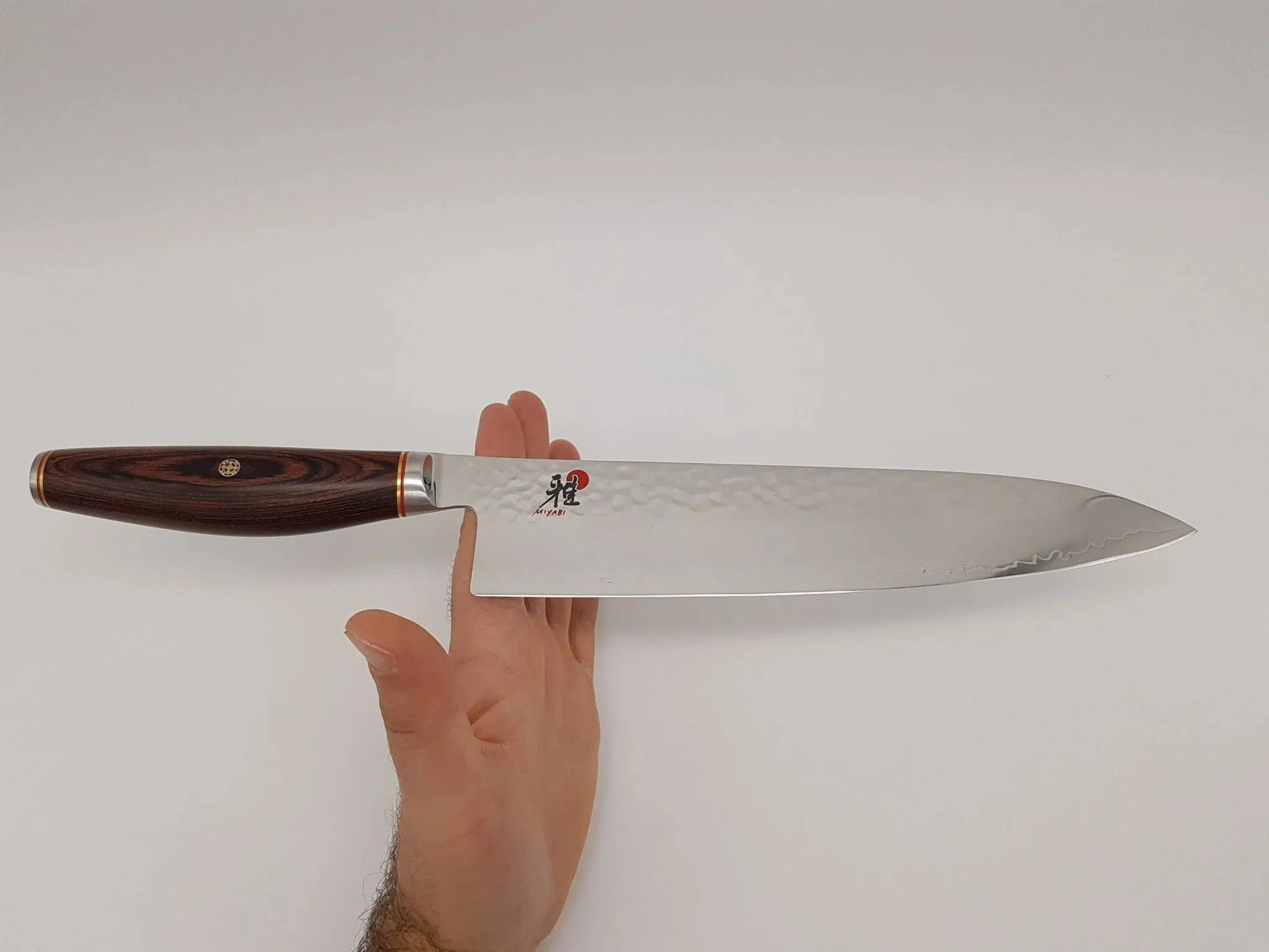 Chef/Gyuto 9,5’’ - Artisan 6000 MCT - Miyabi
