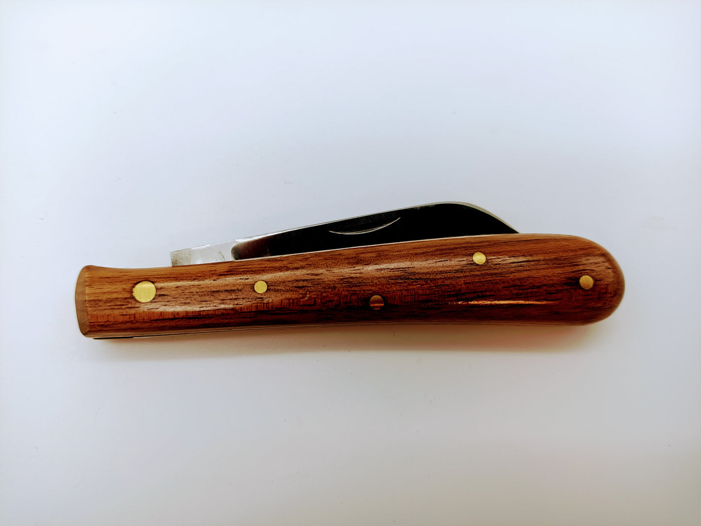 GREFFOIR ET COUTEAU TOUT USAGE - TINA 605L - GAUCHER