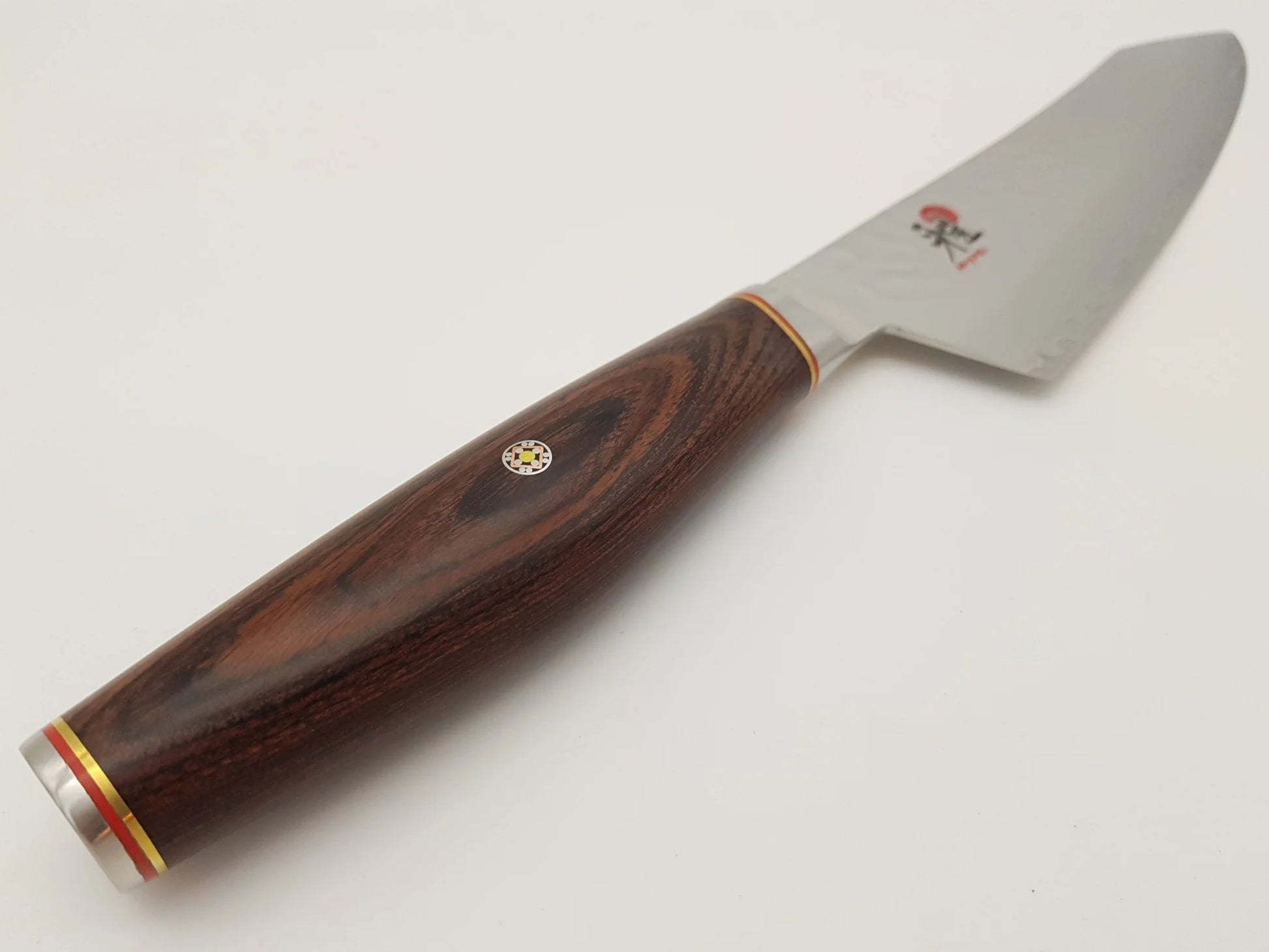 Santoku ’Rocking’ 7’’ - Artisan 6000 MCT - Miyabi