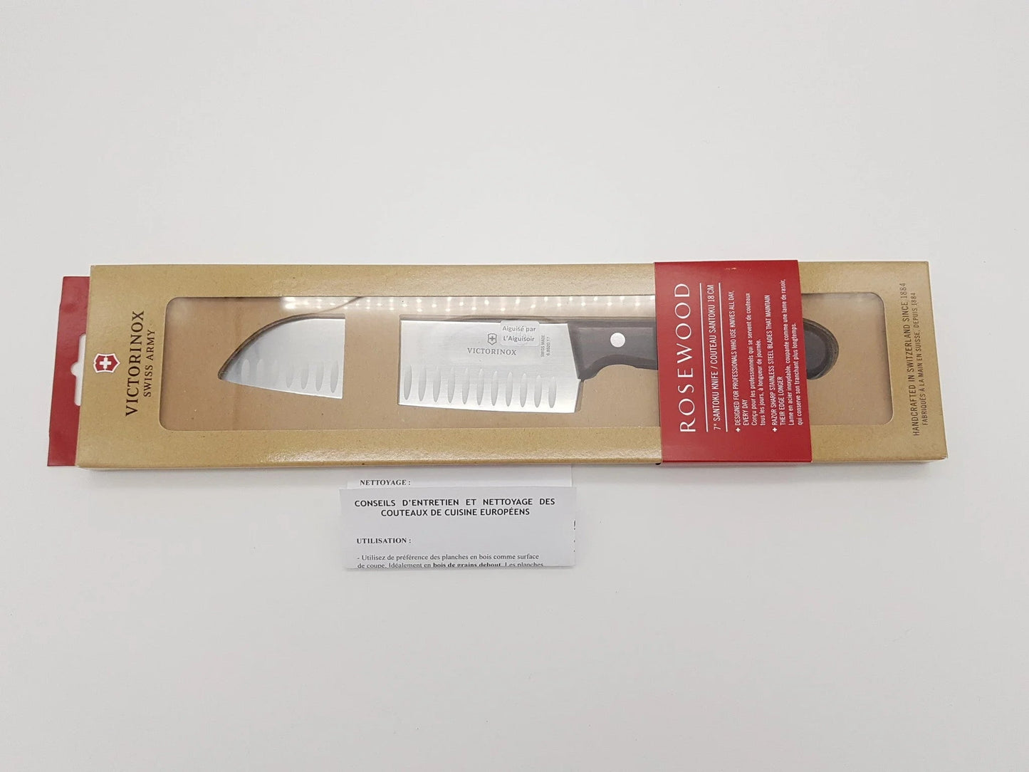 Santoku 7’’ alvéolé - bois - Victorinox